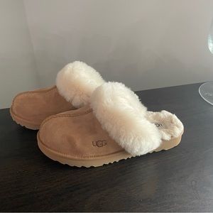 UGG- slippers